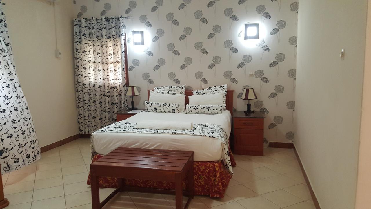 Milpark Hotel Cafumpe Luaran gambar