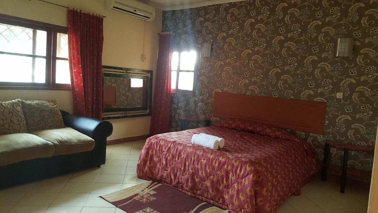 Milpark Hotel Cafumpe Luaran gambar