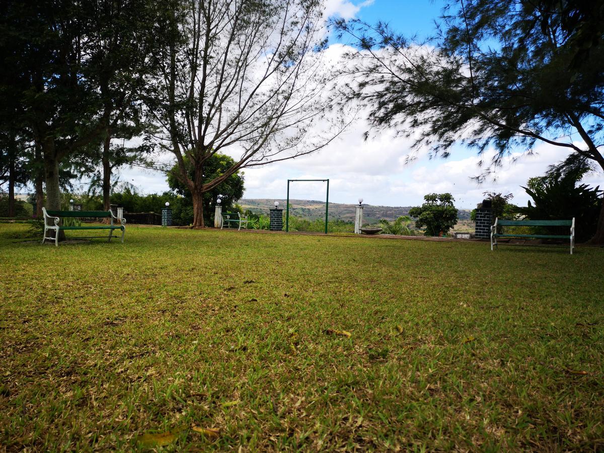 Milpark Hotel Cafumpe Luaran gambar